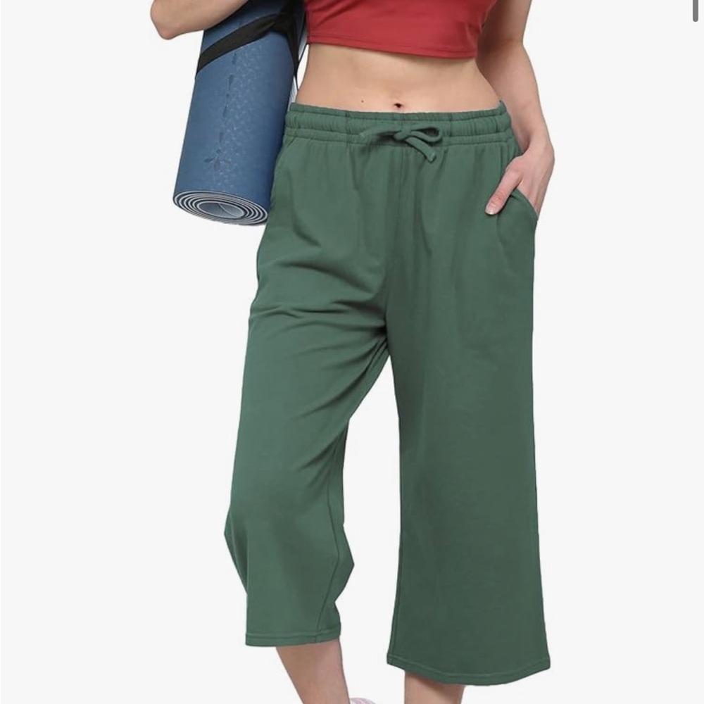 Wide Leg Capri Pants in Sea Pine Green - Picture 3 of 10